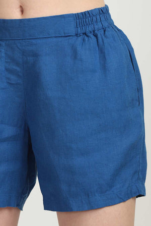 100% linen shorts detail