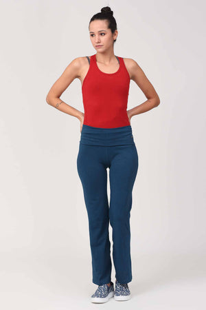 Yoga Pants. Organic Cotton. High Waist Yoga Pants. Look with Red Tank Top.