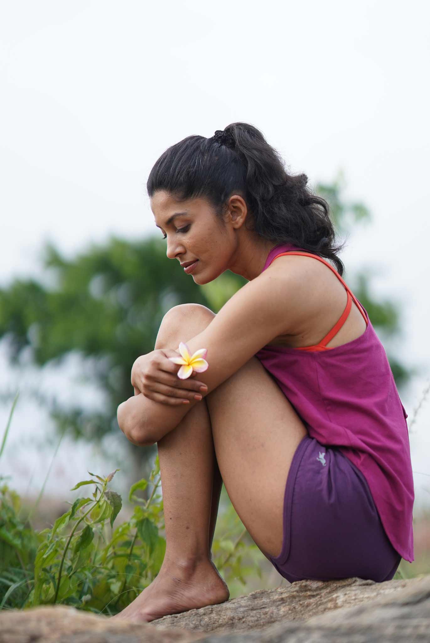 Womens Sleeveless Layering Yoga Tank Organic Cotton I Pari Koi - Proyog
